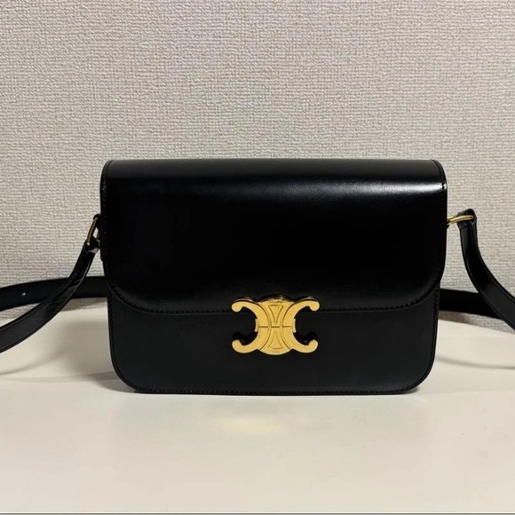 Celine Elegant Black Leather Bag with Gold Accent - Picture 1 of 4